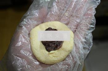 软糯糯的南瓜饼怎么做，软糯糯的南瓜饼怎么做好吃，软糯糯的南瓜饼做法
