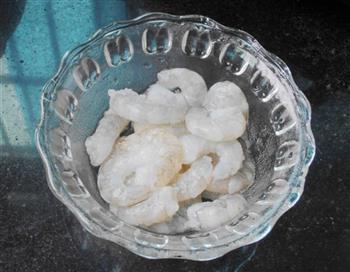 黄芪虾仁汤怎么做，黄芪虾仁汤怎么做好吃，黄芪虾仁汤做法