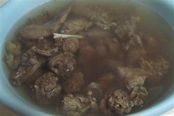 兔肉火锅怎么做，兔肉火锅怎么做好吃，兔肉火锅做法