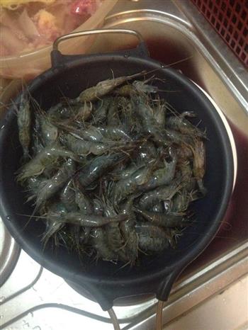 茭白炒虾怎么做，茭白炒虾怎么做好吃，茭白炒虾做法