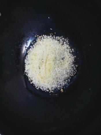 蒜蓉粉丝蒸扇贝怎么做，蒜蓉粉丝蒸扇贝怎么做好吃，蒜蓉粉丝蒸扇贝做法