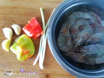 椒盐虾怎么做，椒盐虾怎么做好吃，椒盐虾做法