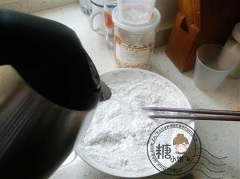 水晶核桃怎么做，水晶核桃怎么做好吃，水晶核桃做法