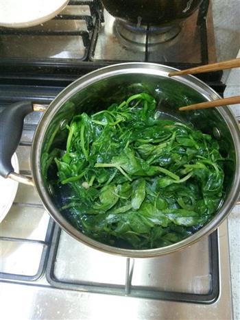 豌豆尖汤怎么做，豌豆尖汤怎么做好吃，豌豆尖汤做法