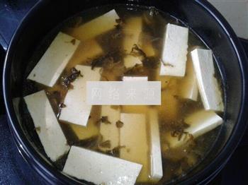酸菜鱼火锅怎么做，酸菜鱼火锅怎么做好吃，酸菜鱼火锅做法