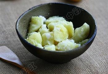 清蒸小土豆怎么做，清蒸小土豆怎么做好吃，清蒸小土豆做法