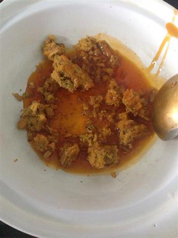 蟹粉芙蓉虾怎么做，蟹粉芙蓉虾怎么做好吃，蟹粉芙蓉虾做法