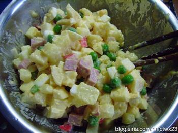 土豆色拉怎么做，土豆色拉怎么做好吃，土豆色拉做法