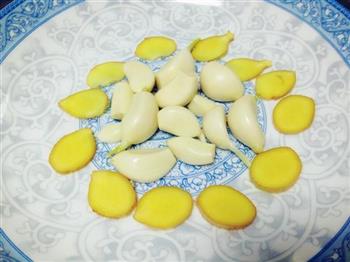 和风铁板蛏子怎么做，和风铁板蛏子怎么做好吃，和风铁板蛏子做法