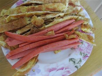 火腿肉松寿司怎么做，火腿肉松寿司怎么做好吃，火腿肉松寿司做法