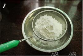 奶黄水晶饼怎么做，奶黄水晶饼怎么做好吃，奶黄水晶饼做法