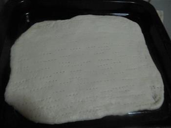 风味肠披萨怎么做，风味肠披萨怎么做好吃，风味肠披萨做法