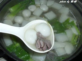 汤圆火锅怎么做，汤圆火锅怎么做好吃，汤圆火锅做法