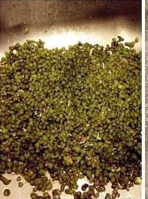豌豆黄怎么做，豌豆黄怎么做好吃，豌豆黄做法