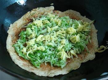 奶酪黄瓜丝卷饼怎么做，奶酪黄瓜丝卷饼怎么做好吃，奶酪黄瓜丝卷饼做法