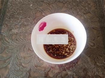 酸菜炖土豆怎么做，酸菜炖土豆怎么做好吃，酸菜炖土豆做法