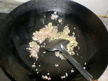 培根虾仁披萨怎么做，培根虾仁披萨怎么做好吃，培根虾仁披萨做法