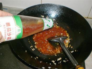 培根虾仁披萨怎么做，培根虾仁披萨怎么做好吃，培根虾仁披萨做法