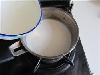 杏仁豆腐怎么做，杏仁豆腐怎么做好吃，杏仁豆腐做法