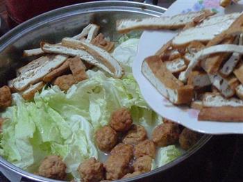 吉庆团圆火锅怎么做，吉庆团圆火锅怎么做好吃，吉庆团圆火锅做法