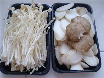 牛肉火锅怎么做，牛肉火锅怎么做好吃，牛肉火锅做法
