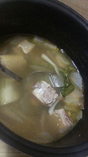 虾仁冬瓜排骨汤怎么做，虾仁冬瓜排骨汤怎么做好吃，虾仁冬瓜排骨汤做法