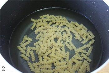 鲜虾椰浆焗意面怎么做，鲜虾椰浆焗意面怎么做好吃，鲜虾椰浆焗意面做法