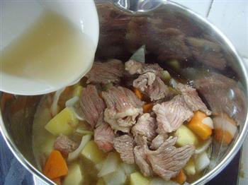 日式焖牛肉怎么做，日式焖牛肉怎么做好吃，日式焖牛肉做法
