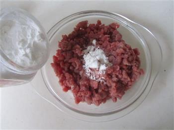 鸡蛋牛肉羹怎么做，鸡蛋牛肉羹怎么做好吃，鸡蛋牛肉羹做法