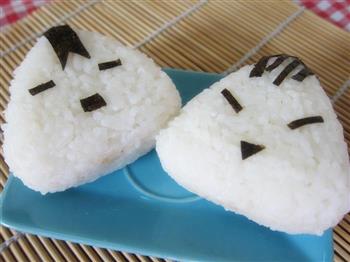 金三角饭团怎么做，金三角饭团怎么做好吃，金三角饭团做法