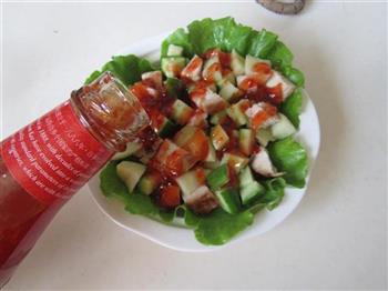 泰式鸡肉蜜桃沙拉怎么做，泰式鸡肉蜜桃沙拉怎么做好吃，泰式鸡肉蜜桃沙拉做法