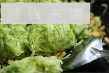 茄瓜鸡蛋包子怎么做，茄瓜鸡蛋包子怎么做好吃，茄瓜鸡蛋包子做法