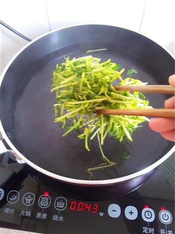 凉拌豌豆苗怎么做，凉拌豌豆苗怎么做好吃，凉拌豌豆苗做法