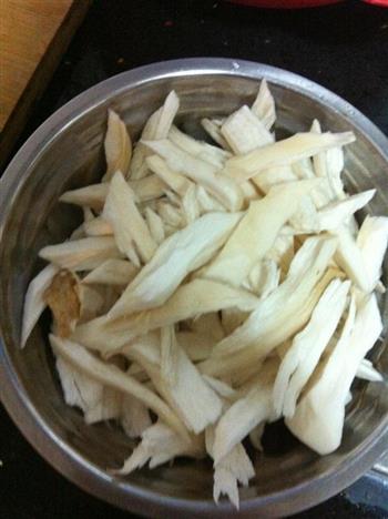 杏鲍菇炒木耳怎么做，杏鲍菇炒木耳怎么做好吃，杏鲍菇炒木耳做法