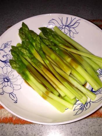 蚝油芦笋怎么做，蚝油芦笋怎么做好吃，蚝油芦笋做法