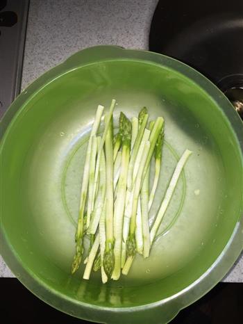 蚝油芦笋怎么做，蚝油芦笋怎么做好吃，蚝油芦笋做法