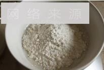 草莓奶油蛋糕卷怎么做，草莓奶油蛋糕卷怎么做好吃，草莓奶油蛋糕卷做法