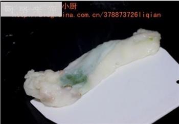 酸豆角瘦肉肠粉怎么做，酸豆角瘦肉肠粉怎么做好吃，酸豆角瘦肉肠粉做法