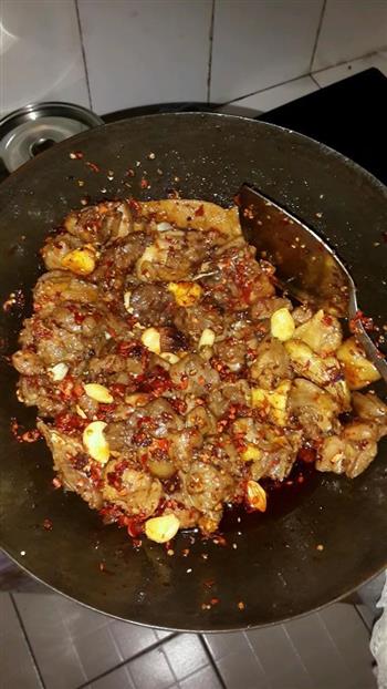 爽辣可口滴辣子鸡火锅怎么做，爽辣可口滴辣子鸡火锅怎么做好吃，爽辣可口滴辣子鸡火锅做法