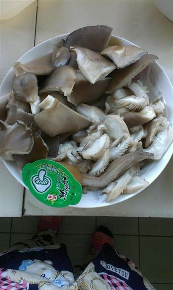 韩式辣白菜年糕火锅思密达怎么做，韩式辣白菜年糕火锅思密达怎么做好吃，韩式辣白菜年糕火锅思密达做法