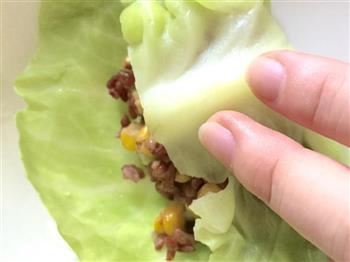 圆白菜包饭怎么做，圆白菜包饭怎么做好吃，圆白菜包饭做法