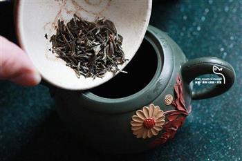 飞鱼籽茶泡饭怎么做，飞鱼籽茶泡饭怎么做好吃，飞鱼籽茶泡饭做法