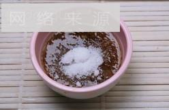 桂花百合草莓怎么做，桂花百合草莓怎么做好吃，桂花百合草莓做法