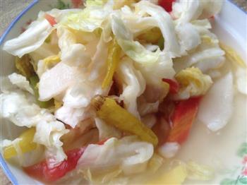 酸辣泡菜鸡汤锅-冬季暖身怎么做，酸辣泡菜鸡汤锅-冬季暖身怎么做好吃，酸辣泡菜鸡汤锅-冬季暖身做法
