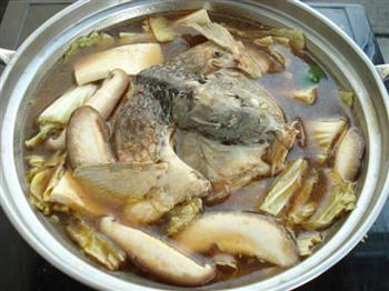鱼头火锅-冬季暖身怎么做，鱼头火锅-冬季暖身怎么做好吃，鱼头火锅-冬季暖身做法