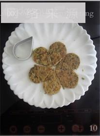 香椿蛋饼饭团怎么做，香椿蛋饼饭团怎么做好吃，香椿蛋饼饭团做法