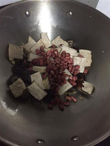 香菇卤面筋怎么做，香菇卤面筋怎么做好吃，香菇卤面筋做法
