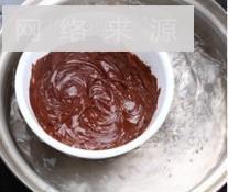 草莓巧克力怎么做，草莓巧克力怎么做好吃，草莓巧克力做法