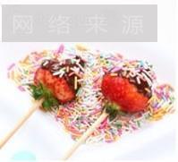 草莓巧克力怎么做，草莓巧克力怎么做好吃，草莓巧克力做法