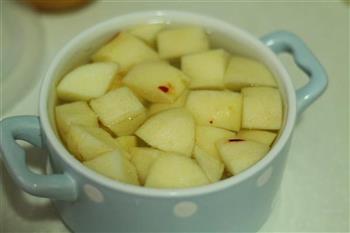 黑胡椒苹果牛肉粒怎么做，黑胡椒苹果牛肉粒怎么做好吃，黑胡椒苹果牛肉粒做法